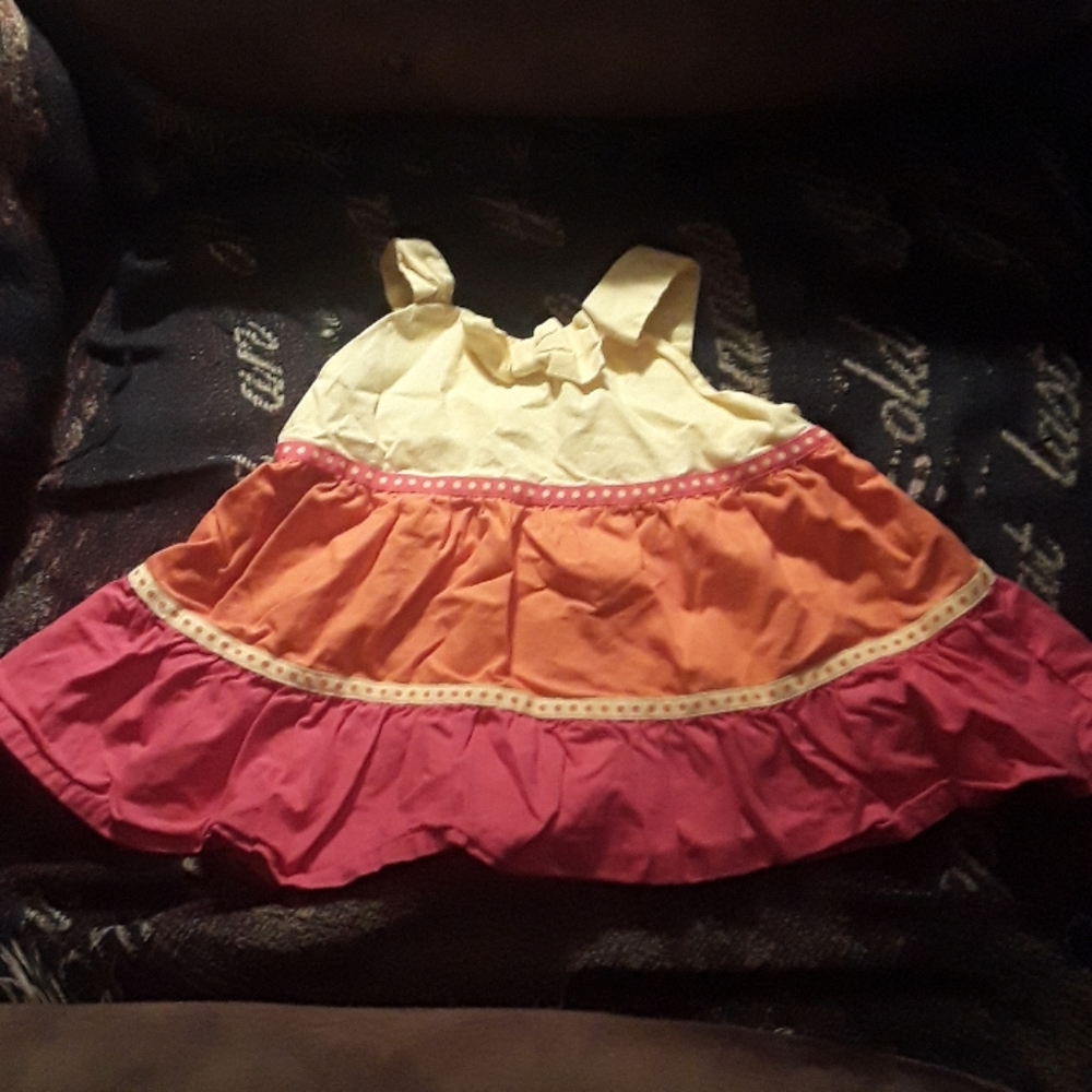 Girls 3T shirt yellow, orange, and pink